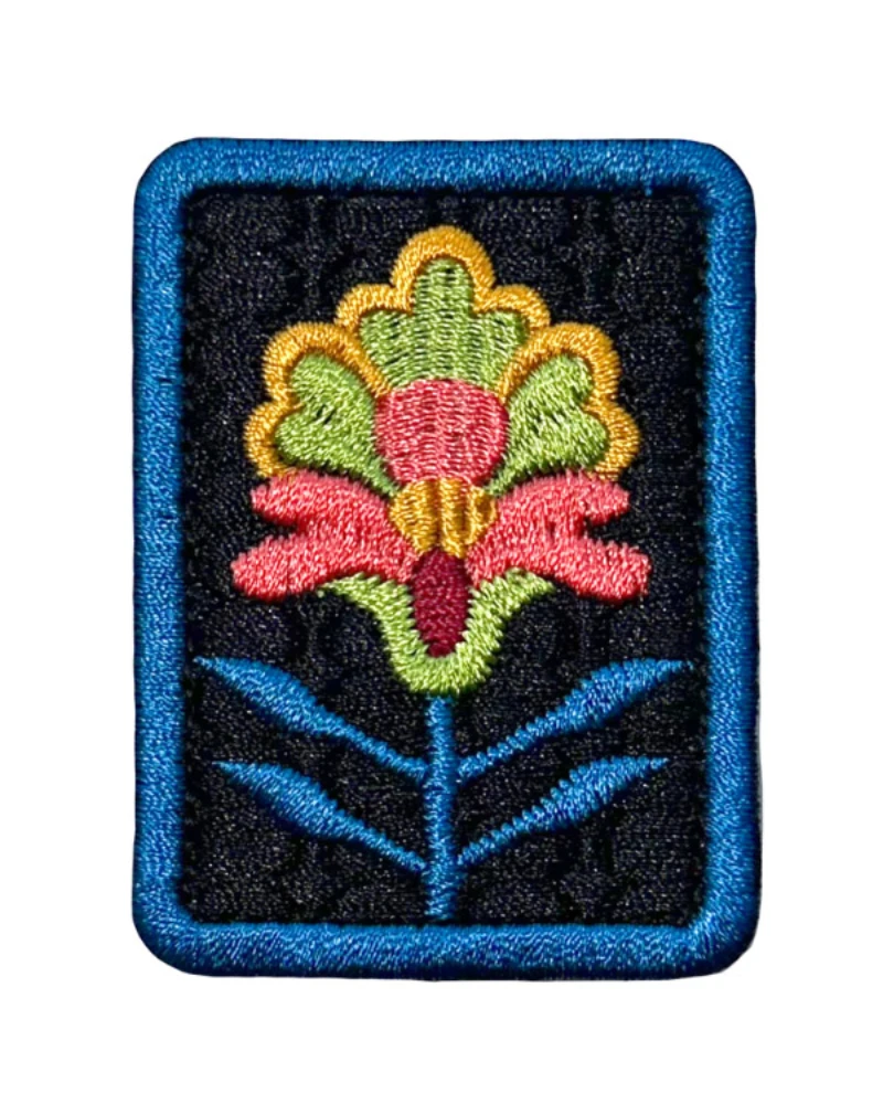 Брошка Забули тіні, кольорова