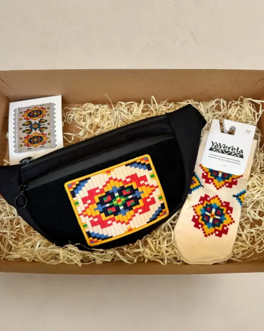 TseSvit Gift Box